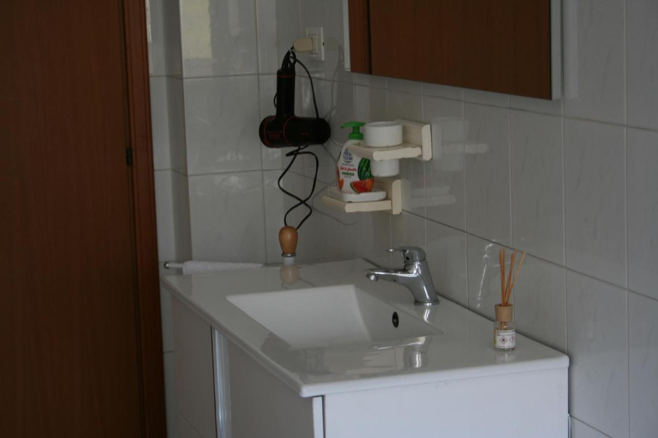2 Bedrooms Appartement At Pescara 300 M Away From The Beach With Balcony And Wifi Exterior foto